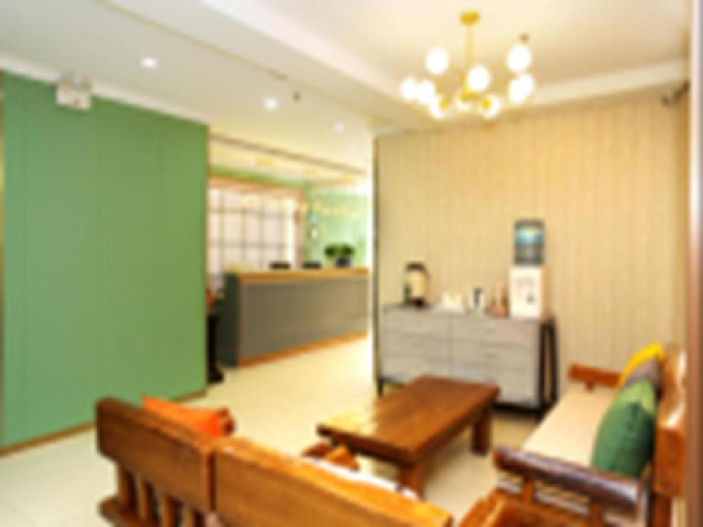 Super 8 Hotel Chengde Imperial Summer Resort Luaran gambar
