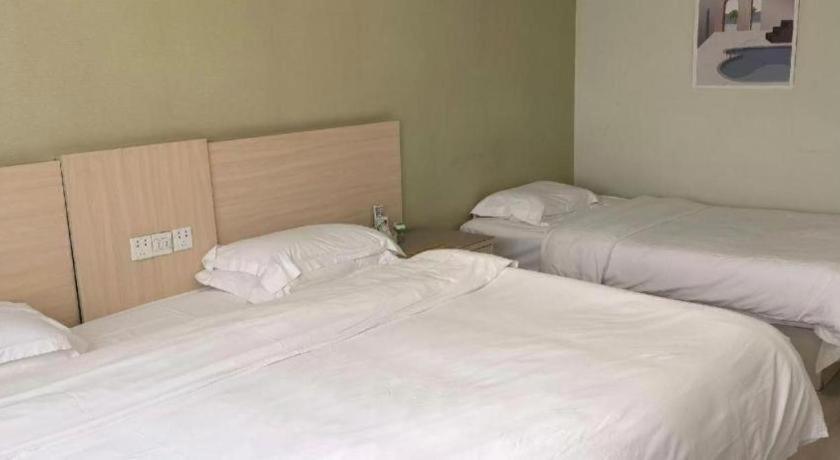 Super 8 Hotel Chengde Imperial Summer Resort Luaran gambar